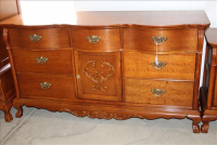 Sale Image for Large Public Auction