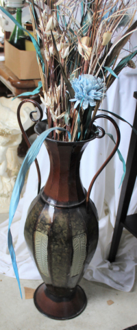 Sale Image for Real Estate & Contents