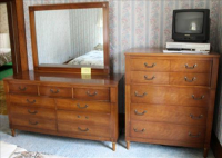 Sale Image for Online Estate Auction