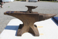 Sale Image for Dennis Trailers Inc. Liquidation Auction