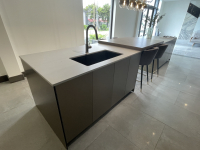 Sale Image for Beeck USA, LLC