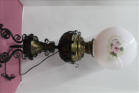 Sale Image for Large Indoor Public Auction