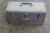 Sale Image for Living Estate Auction