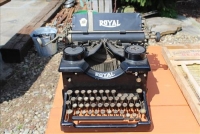 Sale Image for Spectacular Large Public Auction