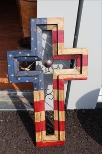 Sale Image for Spectacular Large Public Auction