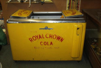 Sale Image for Large Public Auction