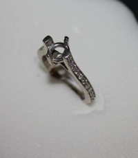 Sale Image for Christmas Jewelry Auction