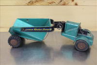 Sale Image for Large Public Auction