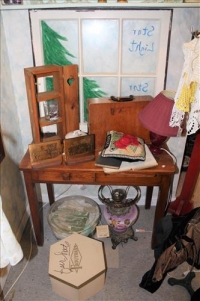 Sale Image for Marilyn's Antiques