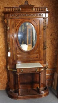 Sale Image for Internet Household Furnishing & Decor Auction
