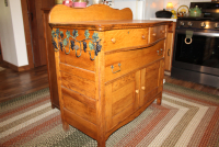 Sale Image for Large Public Auction - Real Estate &amp; Contents