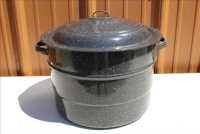 Sale Image for Large Public Auction