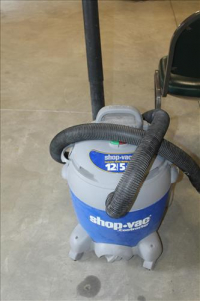 Sale Image for Large Public Auction