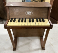 Sale Image for Estates Smalls Online Auction 1