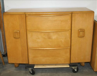 Sale Image for Large Public Auction