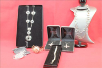 Sale Image for Large Public Auction