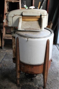 Sale Image for Moving Auction