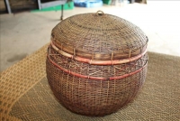 Sale Image for Large Public Auction