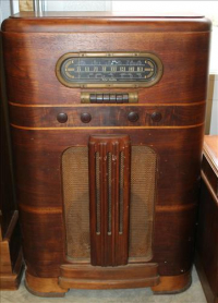 Sale Image for Large Public Auction