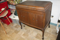 Sale Image for Real Estate &amp; Contents