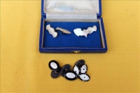 Sale Image for Large Public Auction