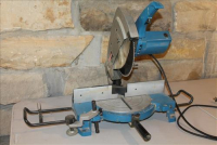 Sale Image for Estate Auction Real Estate & Contents