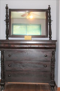 Sale Image for Online Estate Auction