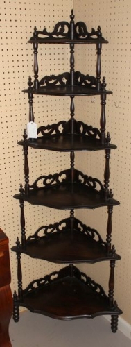 Sale Image for Super Antique Auction Online