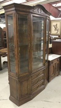 Sale Image for Fine Art, Furniture, Collectibles Online Auction 2020