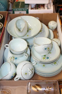 Sale Image for Large Public Auction