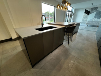 Sale Image for Beeck USA, LLC