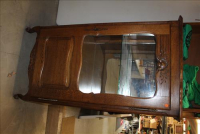 Sale Image for Large Public Auction