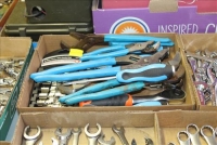 Sale Image for Large Public Auction