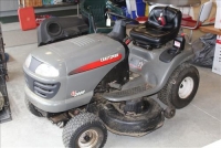 Sale Image for Large Public Auction