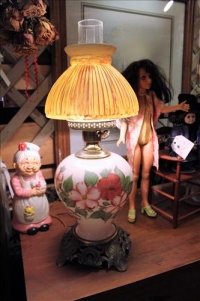 Sale Image for Marilyn's Antiques