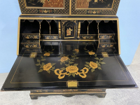 Sale Image for Second November Online 2021