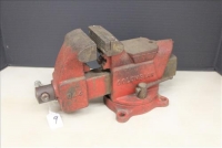 Sale Image for Large Public Auction