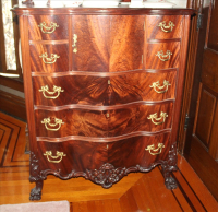 Sale Image for Large Estate Auction