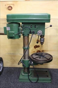 Sale Image for Large Public Auction