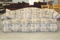 Sale Image for Large Public Auction