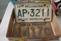 Sale Image for Large Public Auction