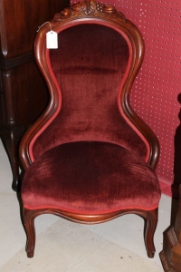 Sale Image for Super Antique Auction Online