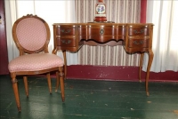 Sale Image for Large Public Auction