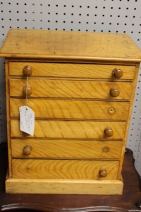 Sale Image for Super Antique Auction Online