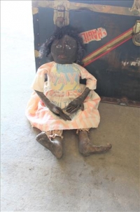 Sale Image for Large Public Auction