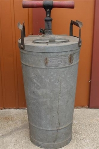 Sale Image for Large Public Auction