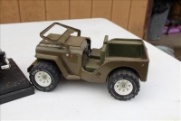 Sale Image for Large Public Auction