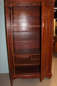 Sale Image for Super Antique Auction Online