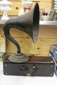 Sale Image for Large Public Auction