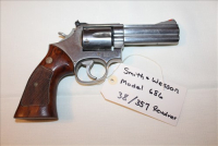 Sale Image for Large Estate Auction